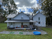 Thumbnail of metal roof photo