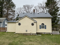 Thumbnail of metal roof photo