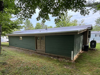 Thumbnail of metal roof photo