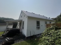 Thumbnail of metal roof photo