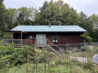 Thumbnail of metal roof photo