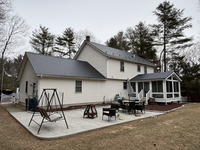 Thumbnail of metal roof photo